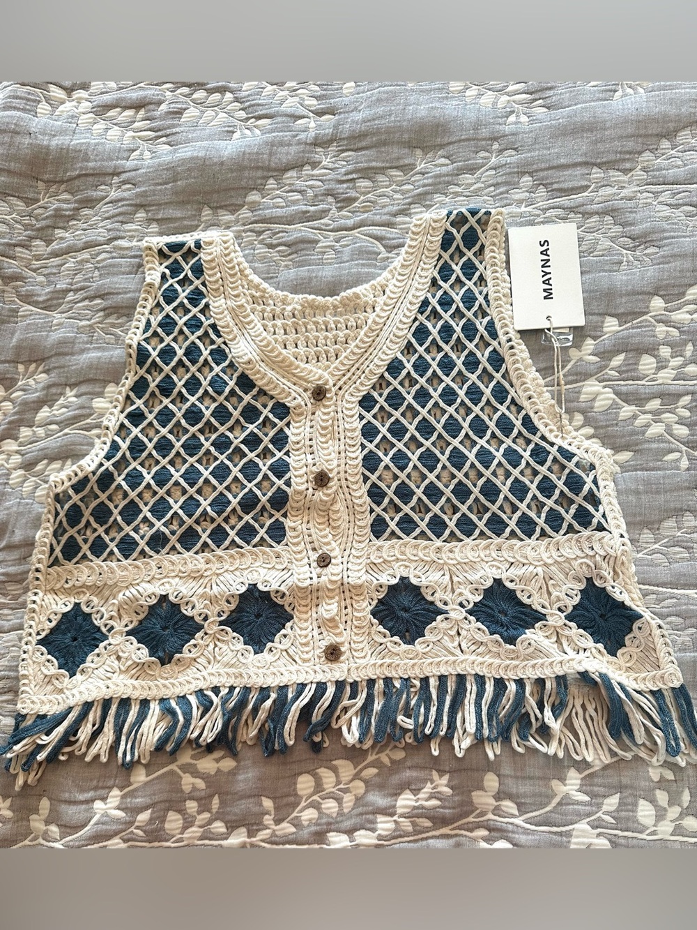 MAYVAS Crochet Fringe Vest in Cream/Blue Sz L/XL NWT - Picture 2 of 5